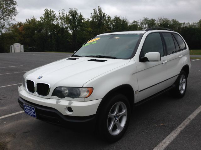 2003 BMW X5 Lightning