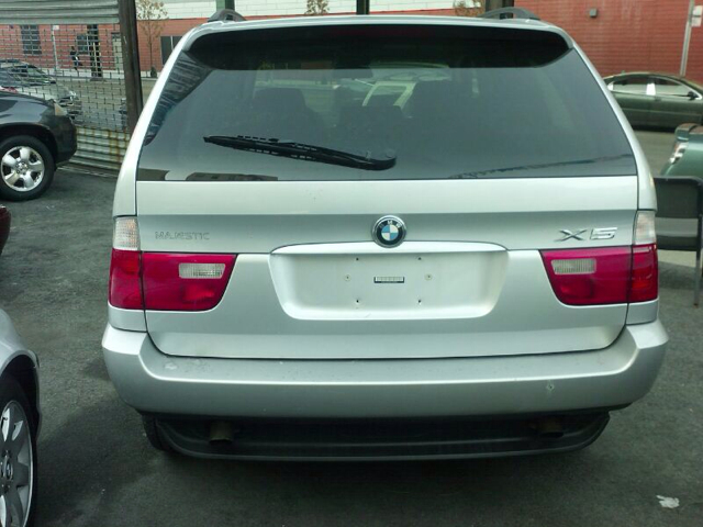 2003 BMW X5 Lightning