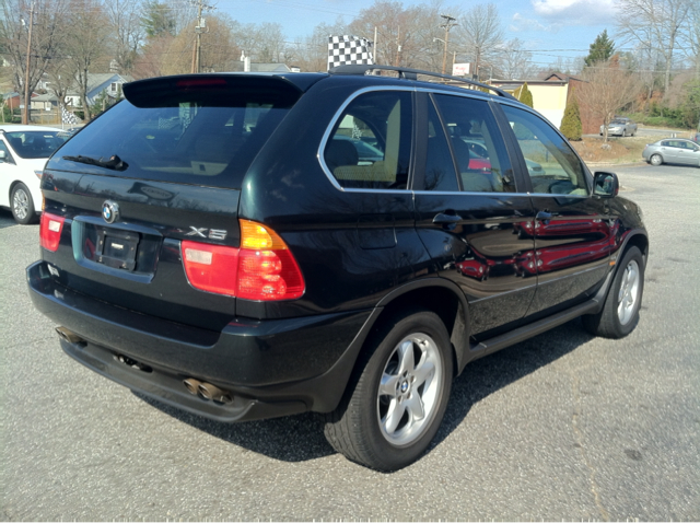 2003 BMW X5 Luxury 4WD