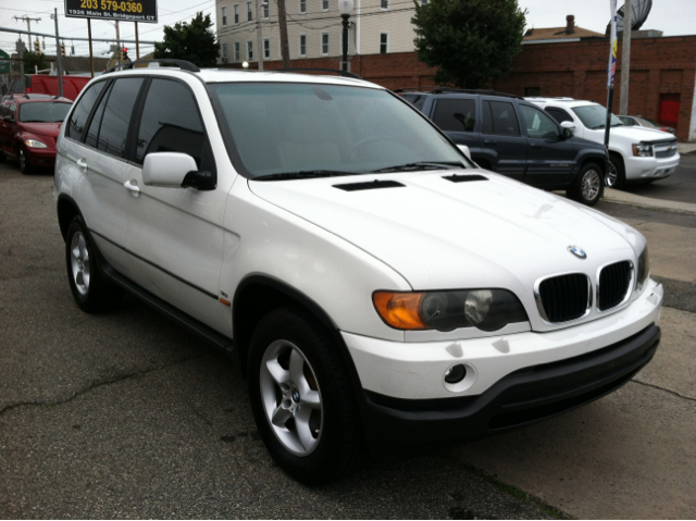 2003 BMW X5 Lightning