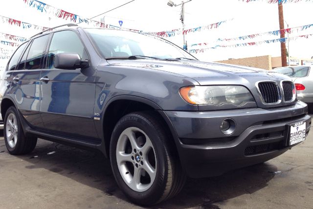 2003 BMW X5 Lightning