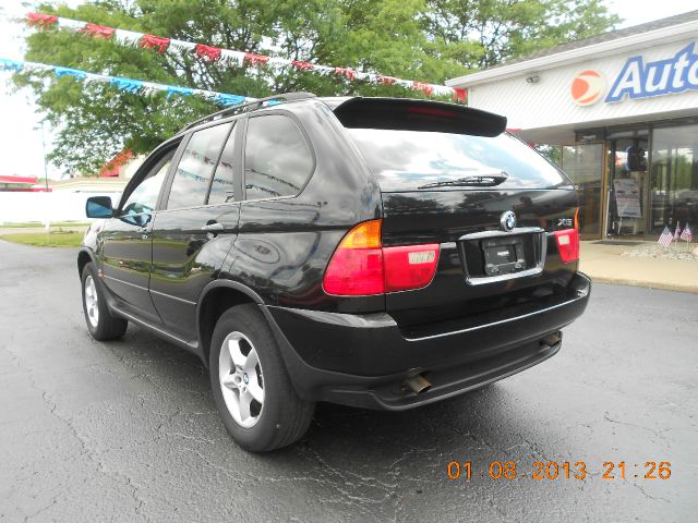 2003 BMW X5 Lightning