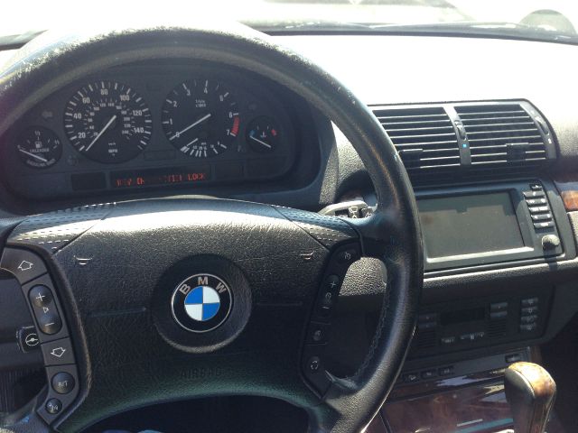 2003 BMW X5 Lightning