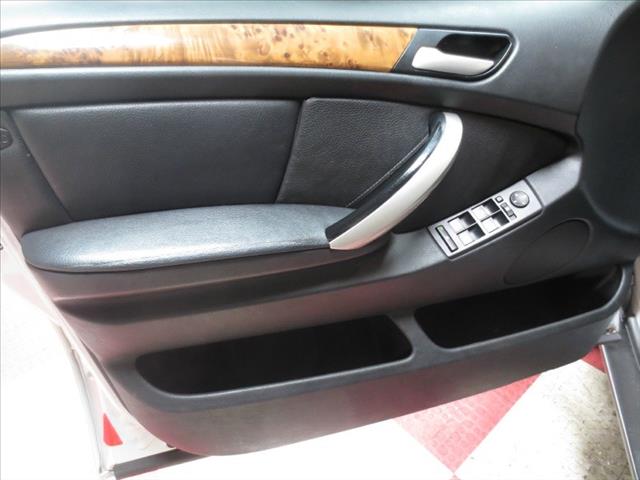 2003 BMW X5 Sunroof Heated Leather HARD Tonneau Cover