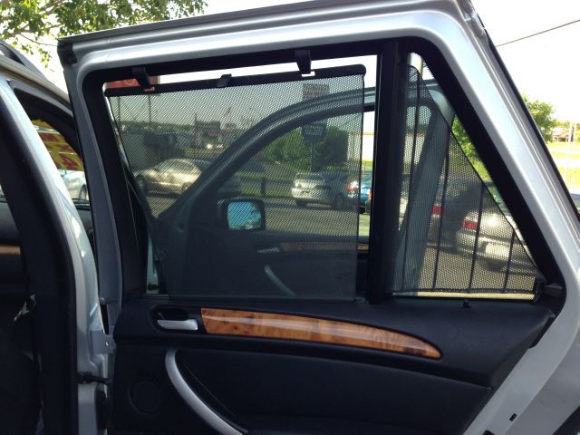 2003 BMW X5 Lightning