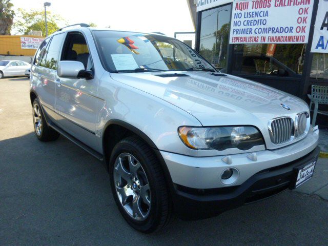 2003 BMW X5 Luxury 4WD