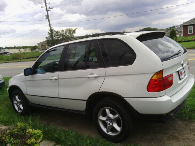 2003 BMW X5 Lightning