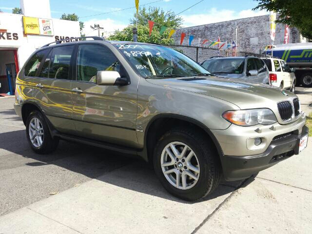 2004 BMW X5 Lightning
