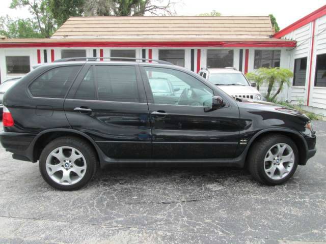2004 BMW X5 Luxury 4WD