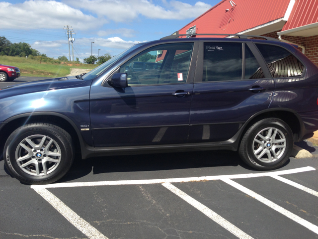 2004 BMW X5 Lightning