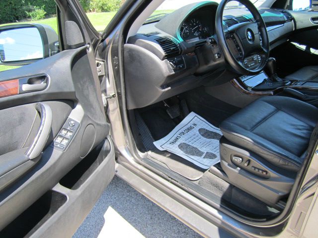 2004 BMW X5 Lightning