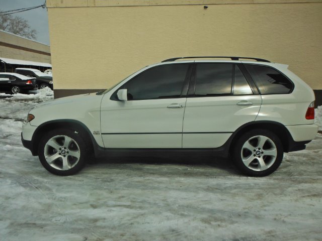 2004 BMW X5 Luxury 4WD