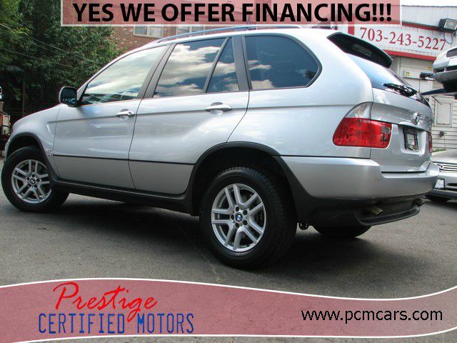 2004 BMW X5 Lightning