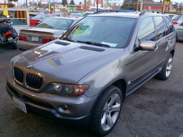 2004 BMW X5 AWD W/1sasunroof