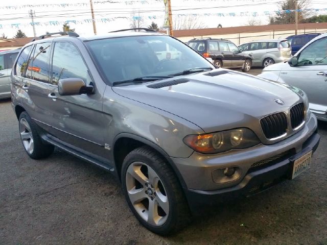 2004 BMW X5 AWD W/1sasunroof