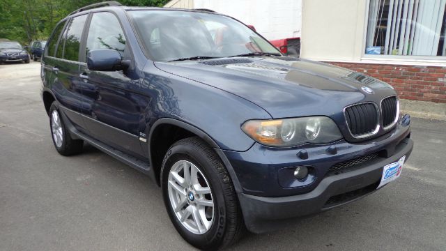 2004 BMW X5 Lightning