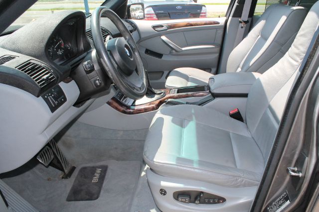 2004 BMW X5 Luxury 4WD