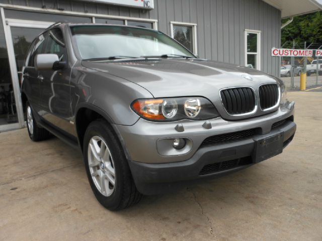 2004 BMW X5 L.T. 4-w.d. 5.3L