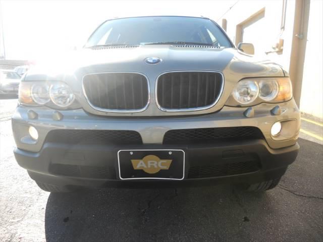 2004 BMW X5 Lightning