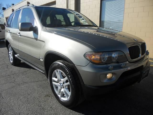 2004 BMW X5 Lightning