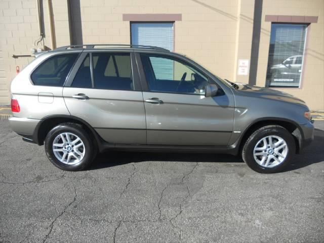 2004 BMW X5 Lightning