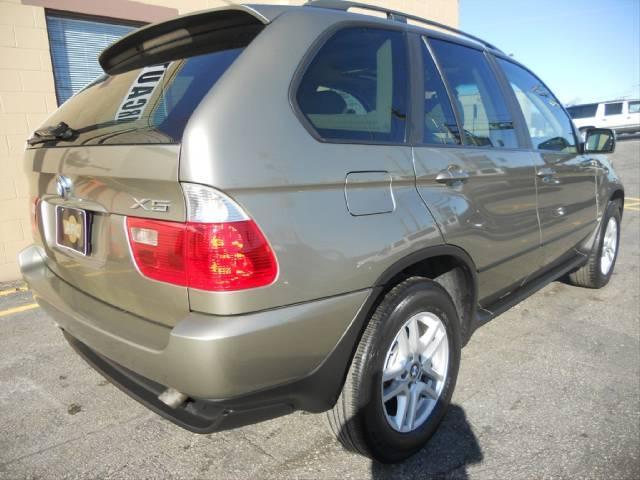 2004 BMW X5 Lightning