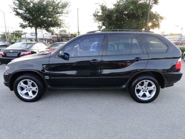 2004 BMW X5 L.T. 4-w.d. 5.3L
