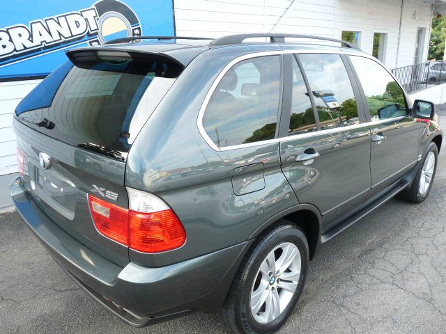 2004 BMW X5 Luxury 4WD