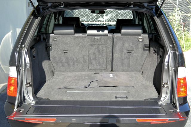 2005 BMW X5 SR5 4X4 TRD OFF ROAD