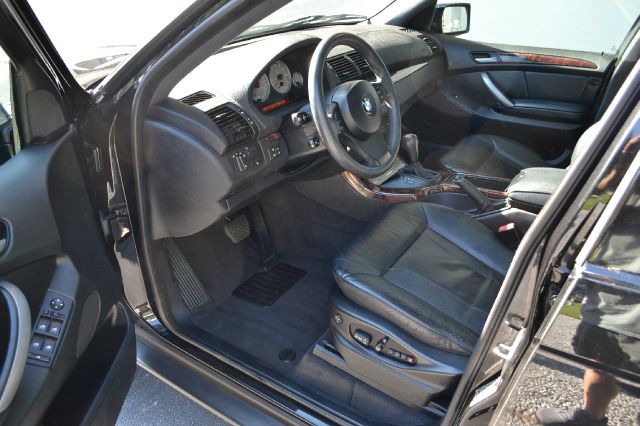 2005 BMW X5 SR5 4X4 TRD OFF ROAD
