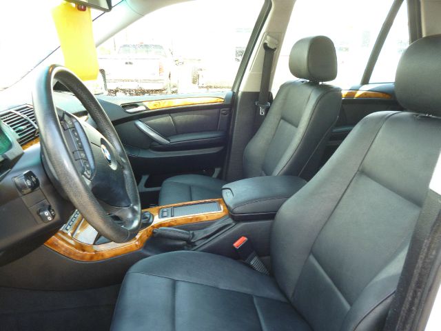 2005 BMW X5 L.T. 4-w.d. 5.3L