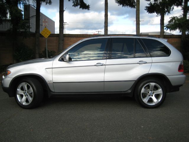 2005 BMW X5 Luxury 4WD