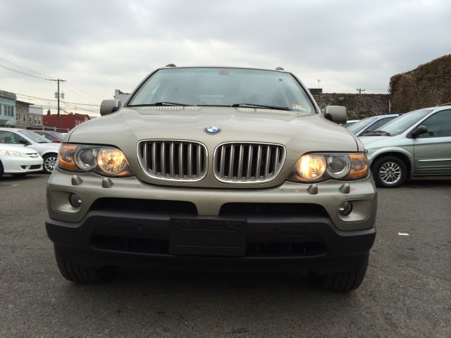 2005 BMW X5 1500 RWD YF7 Upfitter