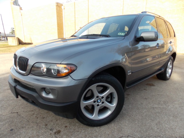 2005 BMW X5 Lightning