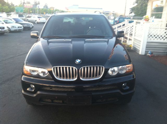 2005 BMW X5 4dr 2.5L Turbo W/sunroof/3rd Row AWD SUV
