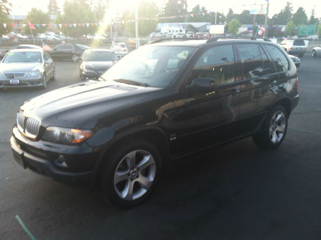 2005 BMW X5 4dr 2.5L Turbo W/sunroof/3rd Row AWD SUV