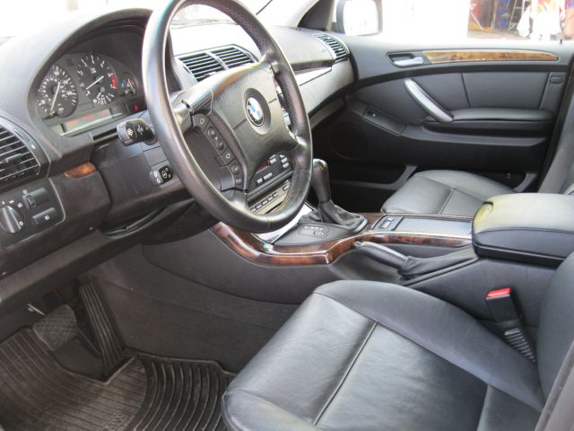 2005 BMW X5 Luxury 4WD