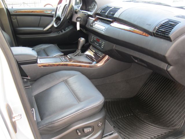 2005 BMW X5 Luxury 4WD