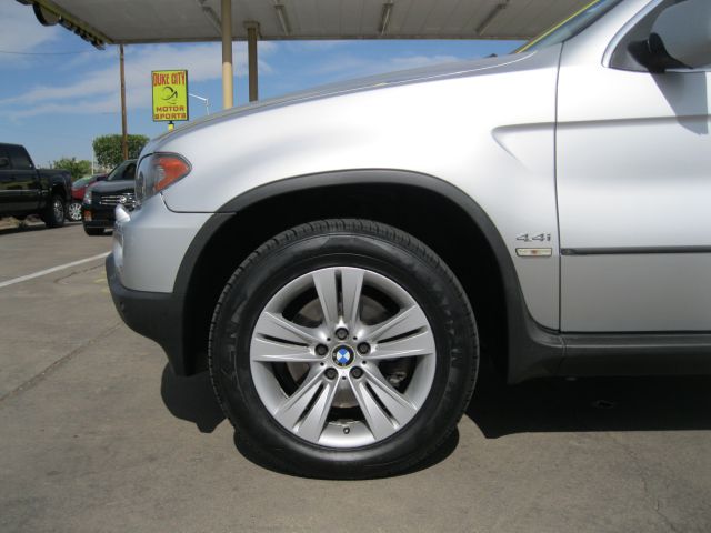 2005 BMW X5 Luxury 4WD