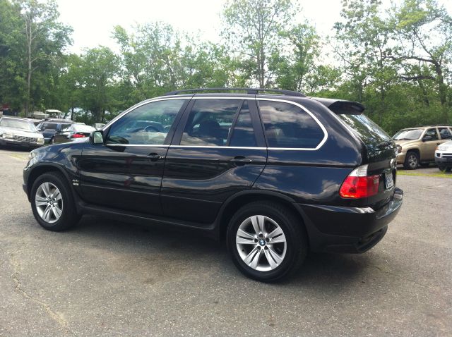 2005 BMW X5 Luxury 4WD