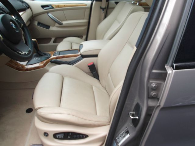2005 BMW X5 Luxury 4WD