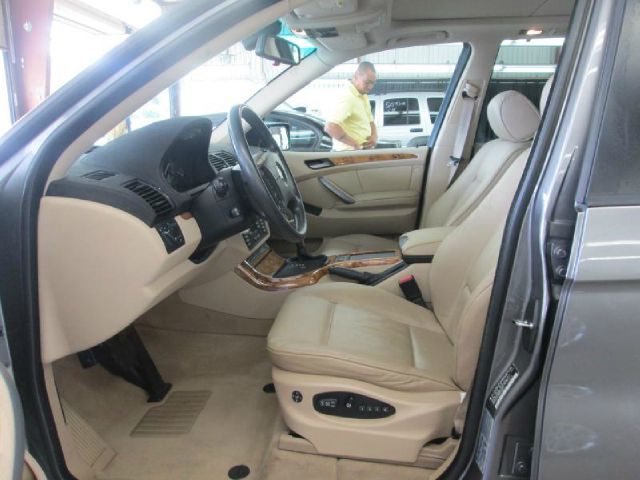 2005 BMW X5 Unknown