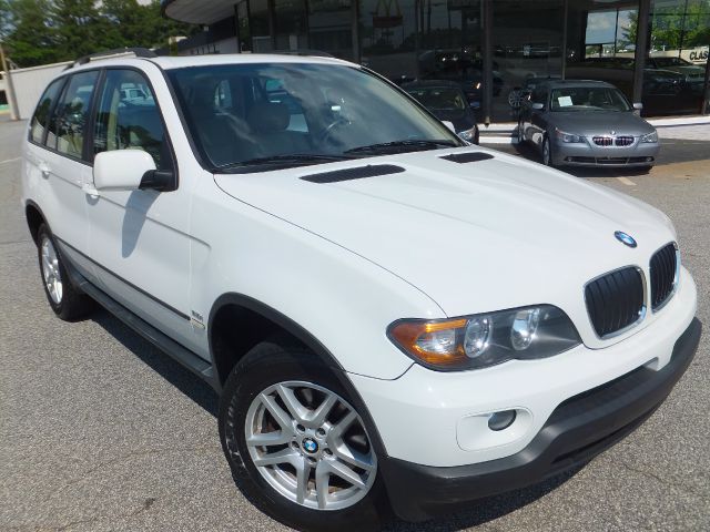 2005 BMW X5 Lightning