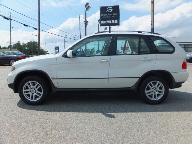 2005 BMW X5 Lightning