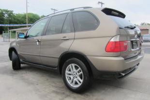 2005 BMW X5 Lightning
