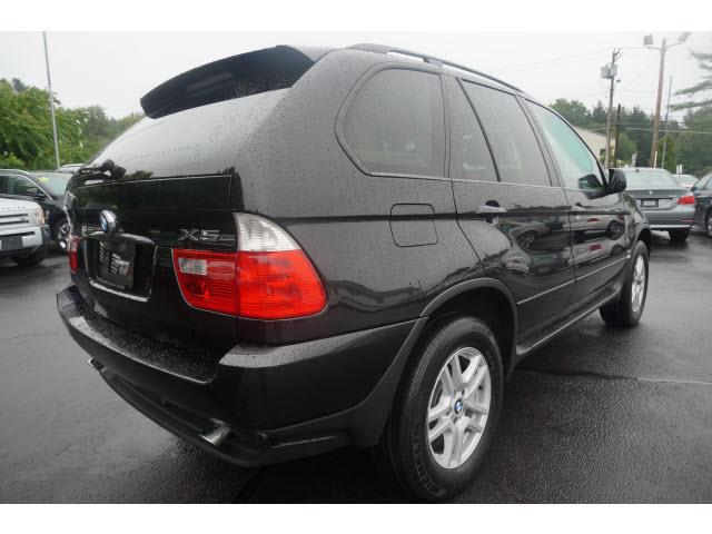 2005 BMW X5 Lightning