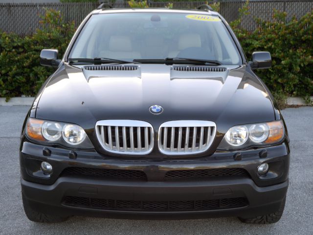 2005 BMW X5 Lightning