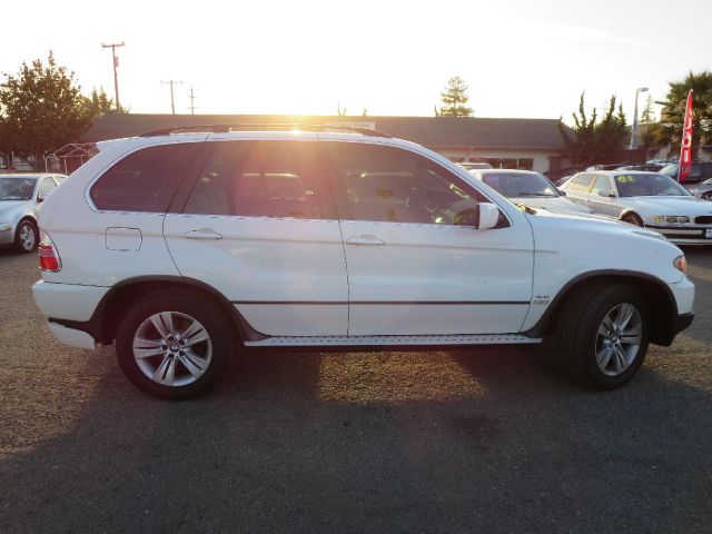 2006 BMW X5 Luxury 4WD