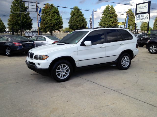 2006 BMW X5 Lightning