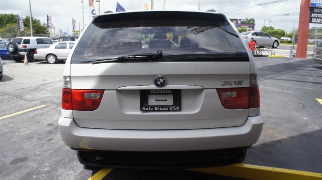 2006 BMW X5 Lightning